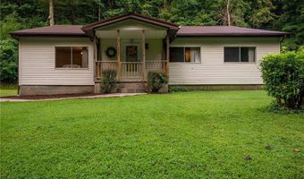 114 Pebbles Dr, Alkol, WV 25501