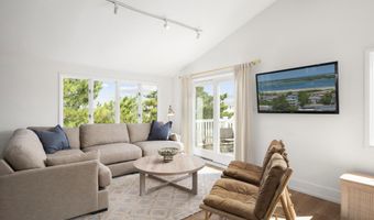 5 W 4TH St, Barnegat Light, NJ 08006