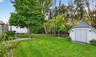 2615 N MILLBROOK Rd, Appleton, WI 54914