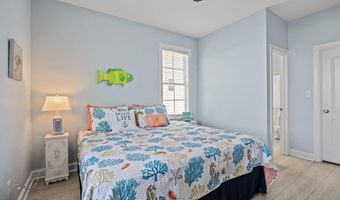 115 E Bogue Blvd, Atlantic Beach, NC 28512