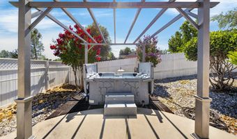 16550 Bamboo Ct, Anderson, CA 96007