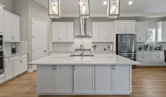 5503 MADRIGAL Way, Apollo Beach, FL 33572