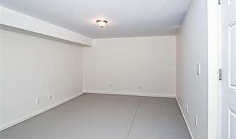 78 Lott Ln, Staten Island, NY 10314