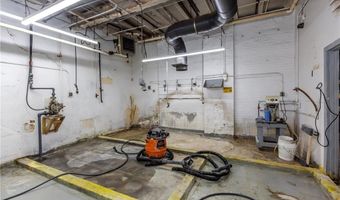 634 Park Ave, Cranston, RI 02910