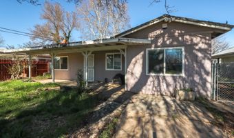 2867 Pinto Ln, Anderson, CA 96007