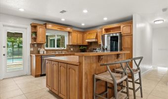 739 LITTLE WEKIVA Cir, Altamonte Springs, FL 32714