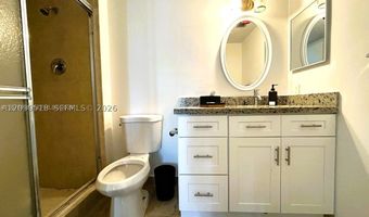 20515 E Country Club Dr 142, Aventura, FL 33180