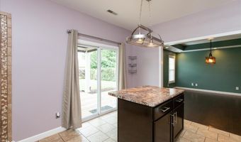 7121 Parklake Pl, Indianapolis, IN 46217