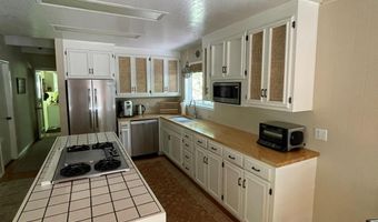 2047 Fifth Green Dr, Arnold, CA 95223
