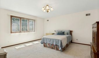 46 AVENUE B, Bayonne, NJ 07002