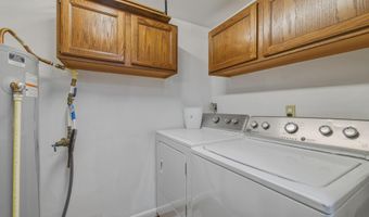 203 BRENDA Ln, Basye, VA 22810