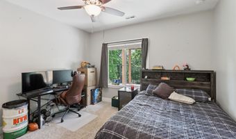 24261 Trail Ridge Ct, Adel, IA 50003