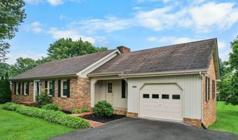 19452 Pleasant View Dr, Abingdon, VA 24211