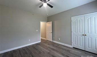 10676 Hill Point Ct, Charlotte, NC 28262