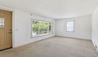 521 E CALUMET St, Appleton, WI 54915