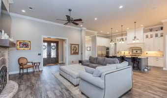 6410 Basswood Ln, Amarillo, TX 79124