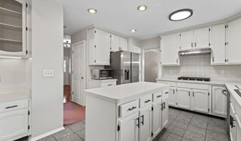7633 Brannon Dr, Anderson Twp., OH 45255