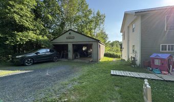 20 Moosehorn Rd, Abbot, ME 04406