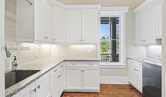 245 Davies Rd, Bluffton, SC 29910