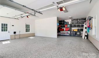 906 Colonial Dr, Albemarle, NC 28001