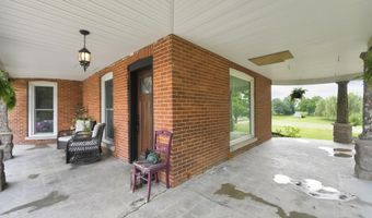 1305 S Kankamp Rd, Angola, IN 46703