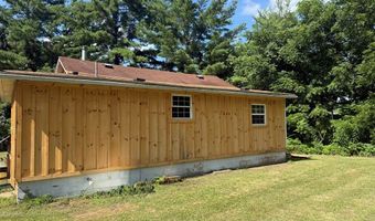 107 6th, Beaver, WV 25813