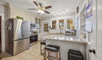 157 High St, Bristol, CT 06010