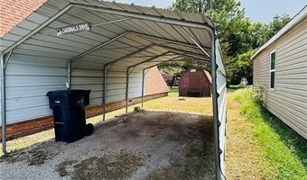 151 E 22nd St, Baxter Springs, KS 66713