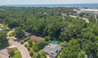 236 Rue Petit Bois, Biloxi, MS 39531