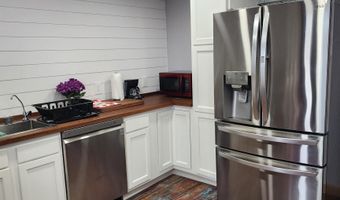 2120 E Oak St, Algona, IA 50511
