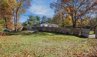 50 Circledale Dr, Cumberland, RI 02864