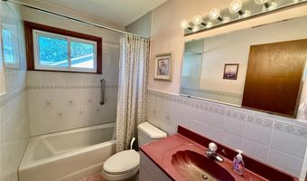 188 150th St W, Apple Valley, MN 55124