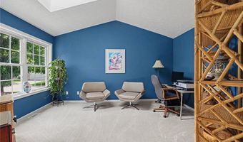 959 Grand View Ln, Aurora, OH 44202