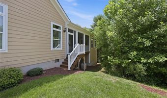 1450 Milbrook Dr, Asheboro, NC 27205