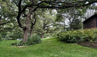 2822 Country Club Dr, Atlantic, IA 50022