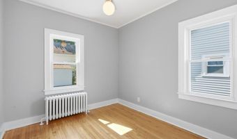 16 Roosevelt St, Albany, NY 12206