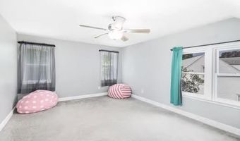 59 King Phillip Dr, North Kingstown, RI 02852