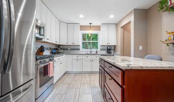 1302 W Campbell St, Arlington Heights, IL 60005