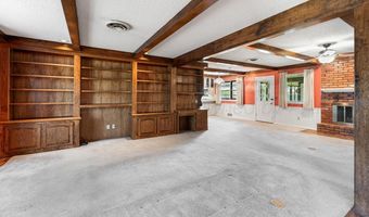 4915 YALE St, Amarillo, TX 79109
