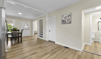 1611 Sprott St, Auburn, IN 46706