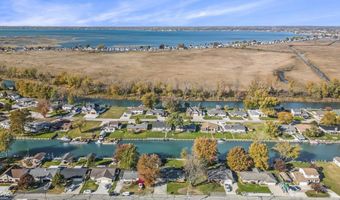 7284 Cardinal, Algonac, MI 48001