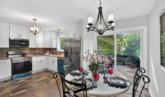 62 Barry Dr, Alloway, NJ 07422