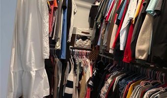 3201 SW Stoneway Ave, Bentonville, AR 72713