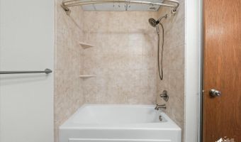 1521 Cache Dr, Anchorage, AK 99507