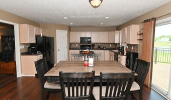 541 Yorktown Ln, Avon, IN 46123