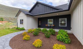 155 Cowcatcher Loop, Bellevue, ID 83313