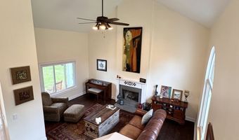 8047 Lavelle Rd, Athens, OH 45701