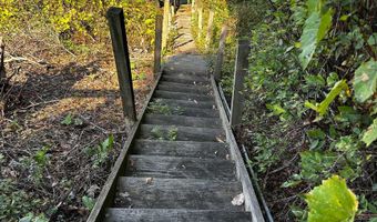 78 Way Lane Ext, Bridport, VT 05734