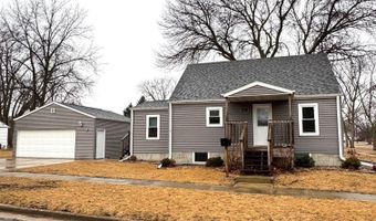 121 N Woodworth St, Algona, IA 50511