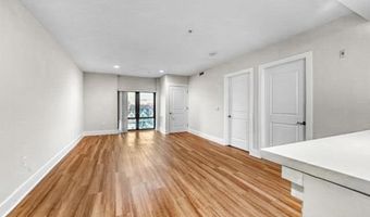 1040 JOHN F KENNEDY Blvd 301, Bayonne, NJ 07002